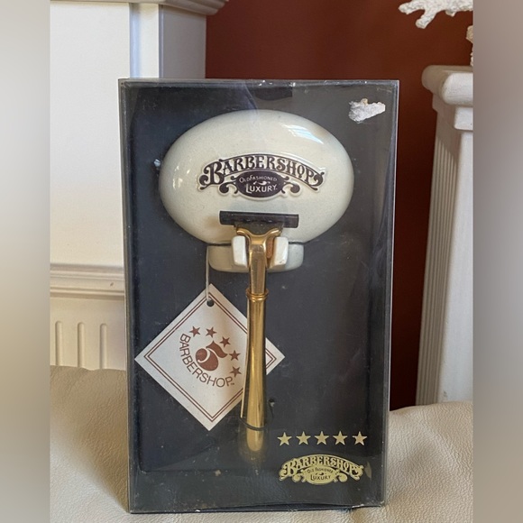 Vintage Barbershop Old Fashioned Razor - Picture 12 of 12